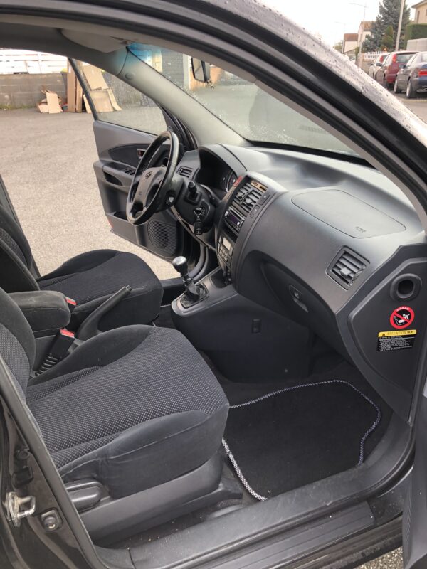 HYUNDAI TUCSON 2.0 CRDI 4WD – Image 18