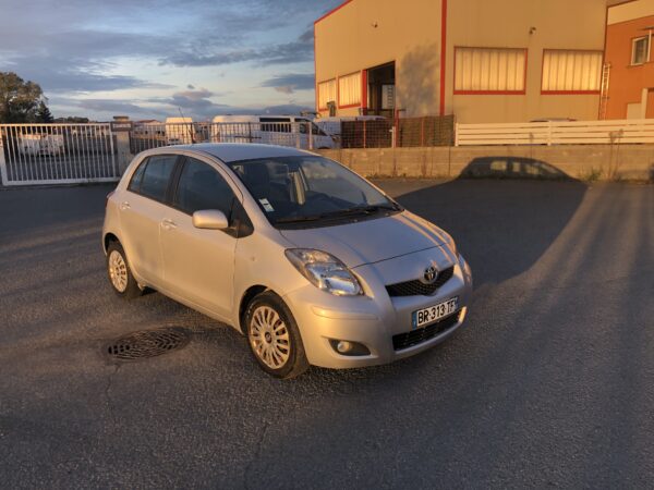TOYOTA YARIS 1.4 D4D 90cv – Image 18