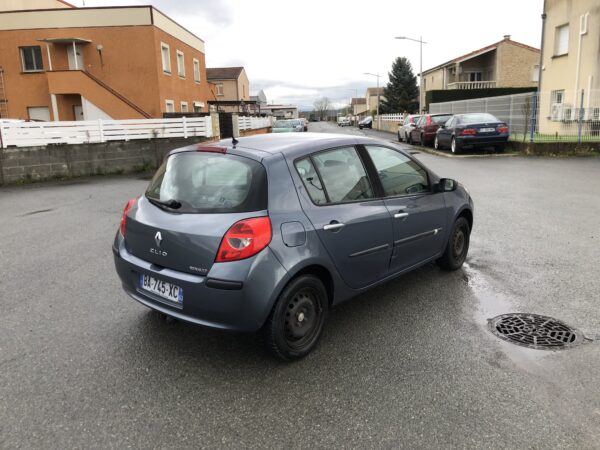 Renault Clio III 1.6 110cv – Image 5