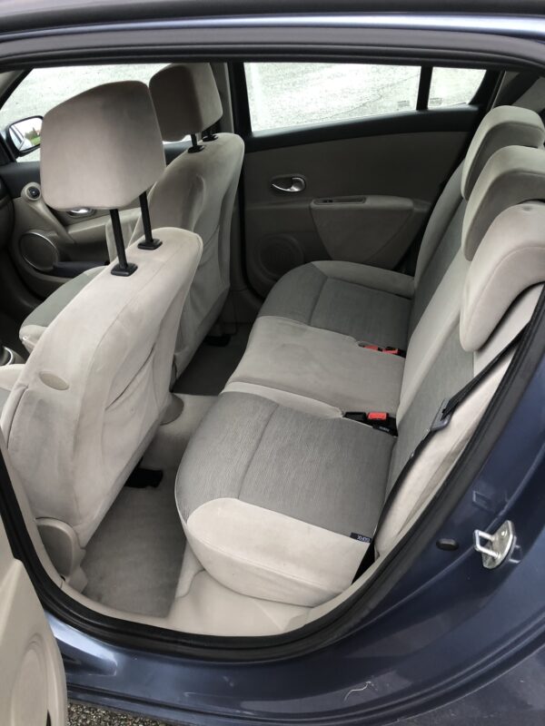 Renault Clio III 1.6 110cv – Image 8