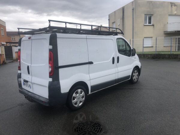 RENAULT TRAFIC 2.0 DCI 90cv – Image 5