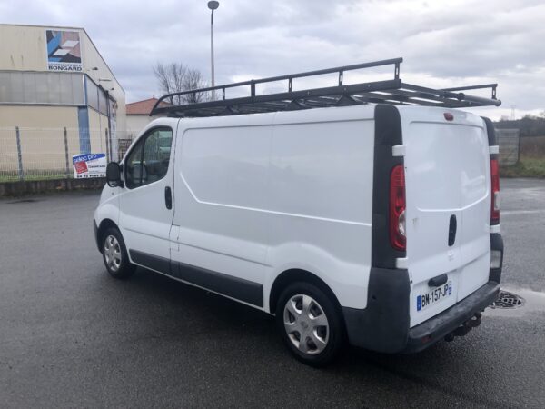 RENAULT TRAFIC 2.0 DCI 90cv – Image 7