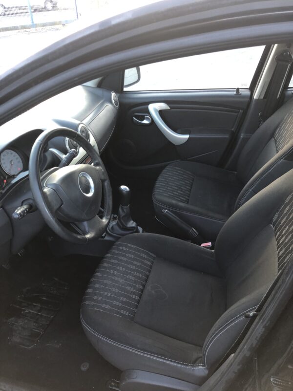 DACIA SANDERO 1.4 MPI ESS + GPL – Image 8