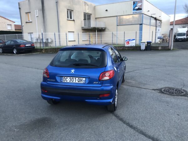 Peugeot 206+ 1.4 75cv – Image 6