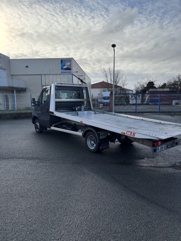 IVECO DAILY 35C18 DEPANNEUSE PLATEAU COULISSANT – Image 2
