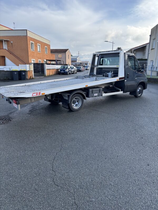 IVECO DAILY 35C18 DEPANNEUSE PLATEAU COULISSANT – Image 4