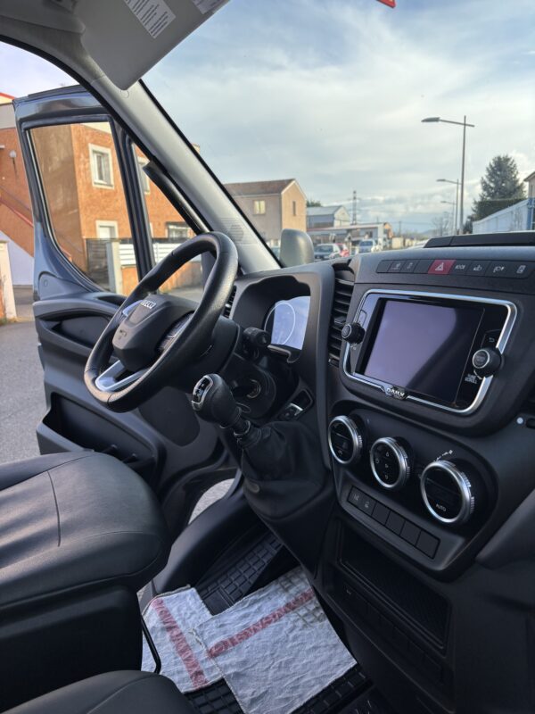 IVECO DAILY 35C18 DEPANNEUSE PLATEAU COULISSANT – Image 10