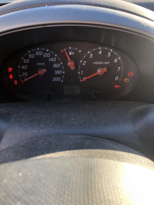 Nissan Micra 1.4 Acenta boite automatique 80cv – Image 12
