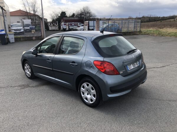 Peugeot 207 1.4 hdi 70cv – Image 3
