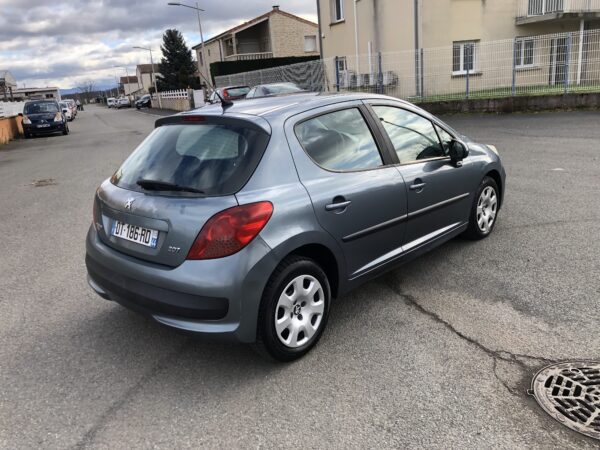 Peugeot 207 1.4 hdi 70cv – Image 4