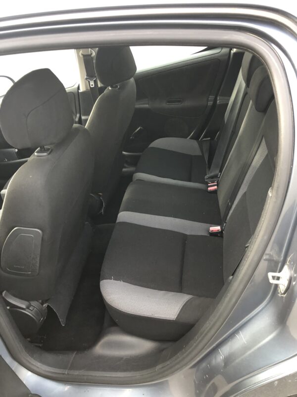 Peugeot 207 1.4 hdi 70cv – Image 11