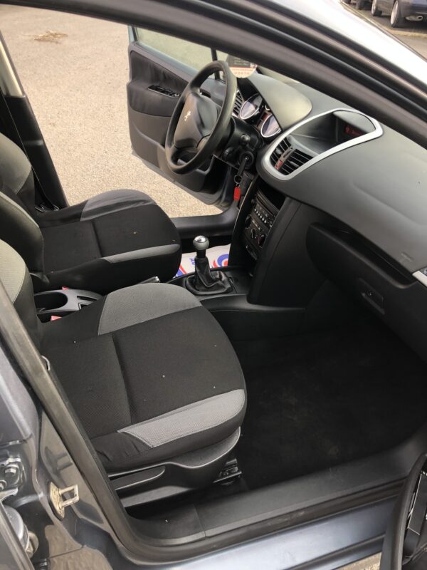 Peugeot 207 1.4 hdi 70cv – Image 14