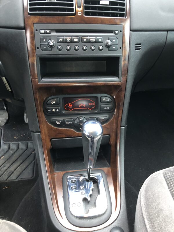 Peugeot 307 1.6 boite auto – Image 9