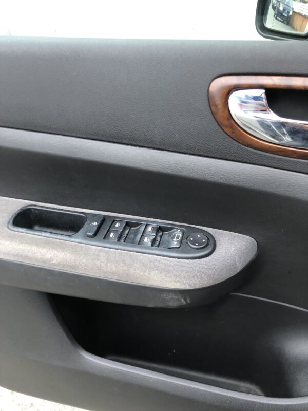 Peugeot 307 1.6 boite auto – Image 11