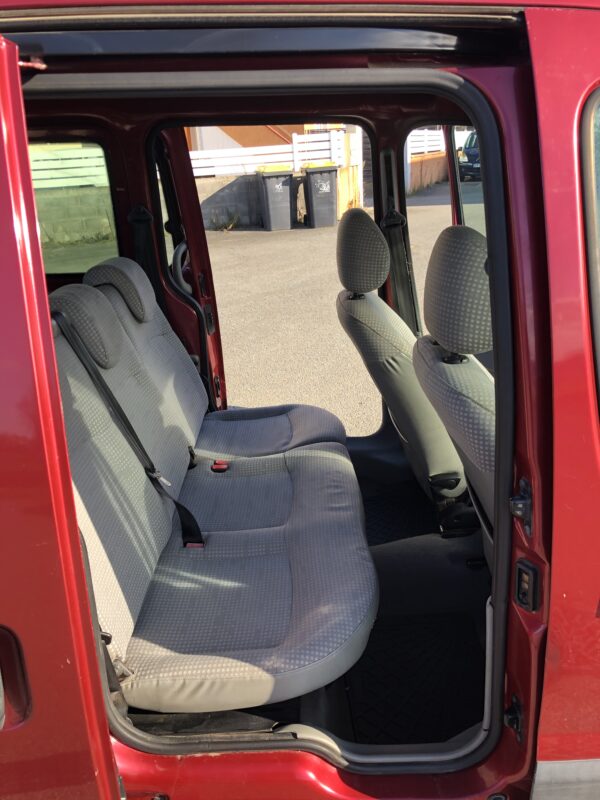 Renault Kangoo 1.5 dCI 70cv – Image 14
