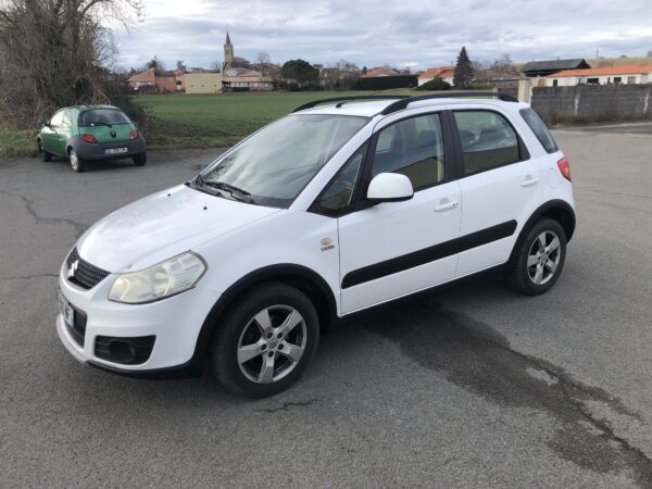 SUZUKI SX4 2.0 DDIS 4X4 135cv – Image 2