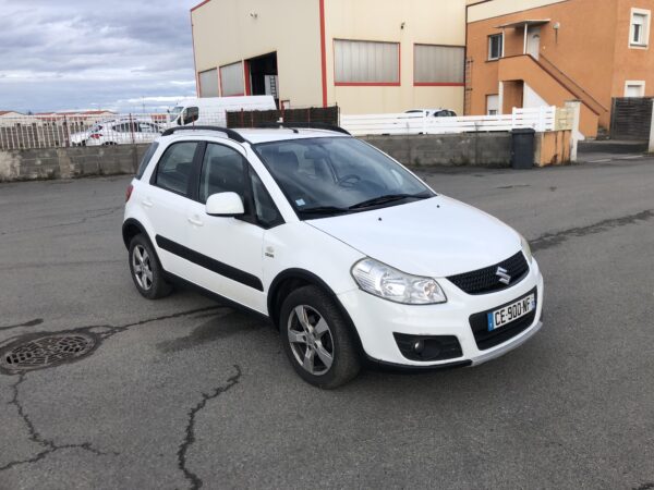 SUZUKI SX4 2.0 DDIS 4X4 135cv – Image 4