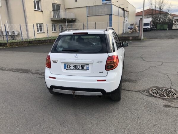 SUZUKI SX4 2.0 DDIS 4X4 135cv – Image 6