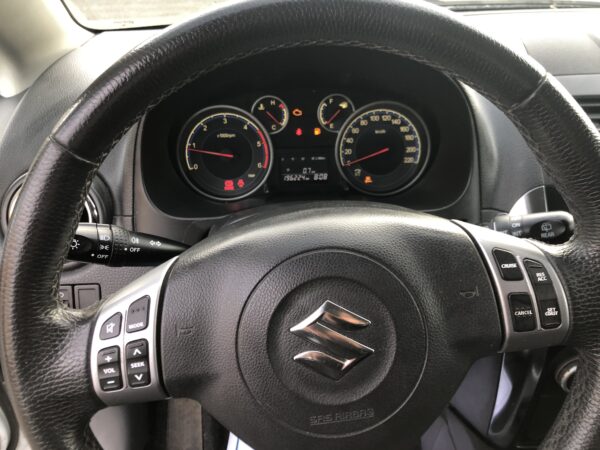 SUZUKI SX4 2.0 DDIS 4X4 135cv – Image 12