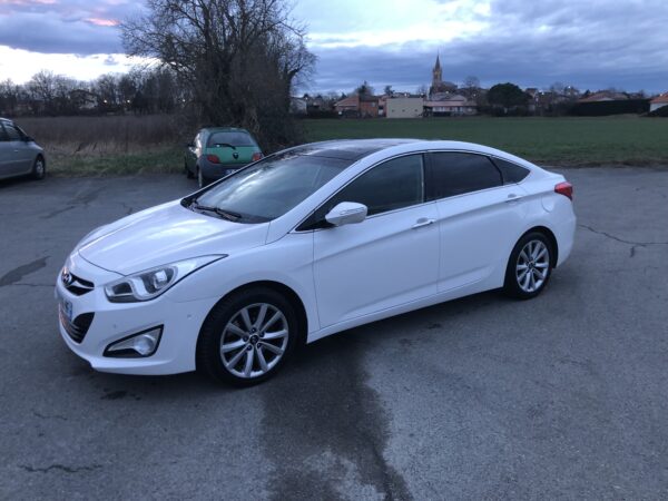 HYUNDAI I40 1.7 CRDI 136cv – Image 2