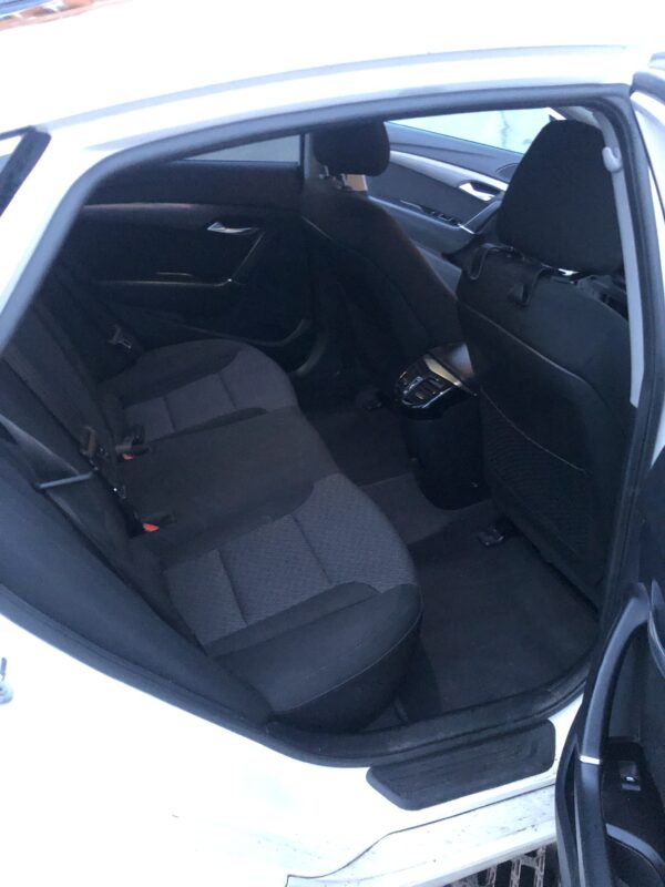 HYUNDAI I40 1.7 CRDI 136cv – Image 14