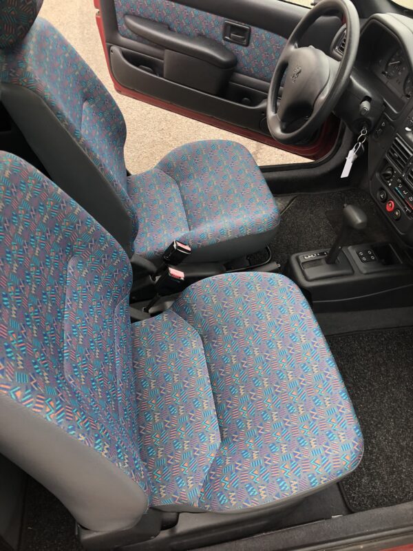 Peugeot 106 – Image 13