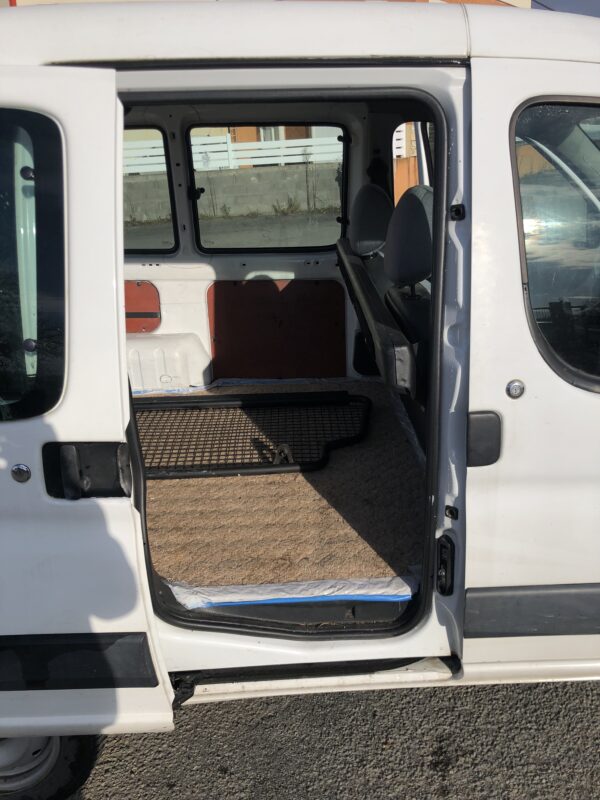 CITROEN BERLINGO 1.6 HDI 75CV – Image 12