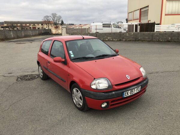RENAULT CLIO II 1.6 BOITE AUTOMATIQUE – Image 4