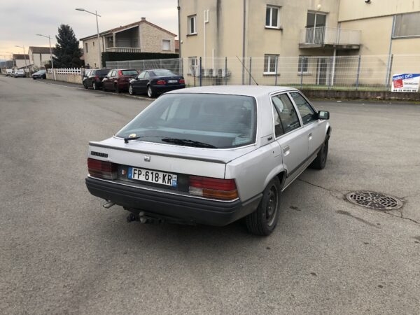 RENAULT 25 2.1 TD – Image 6