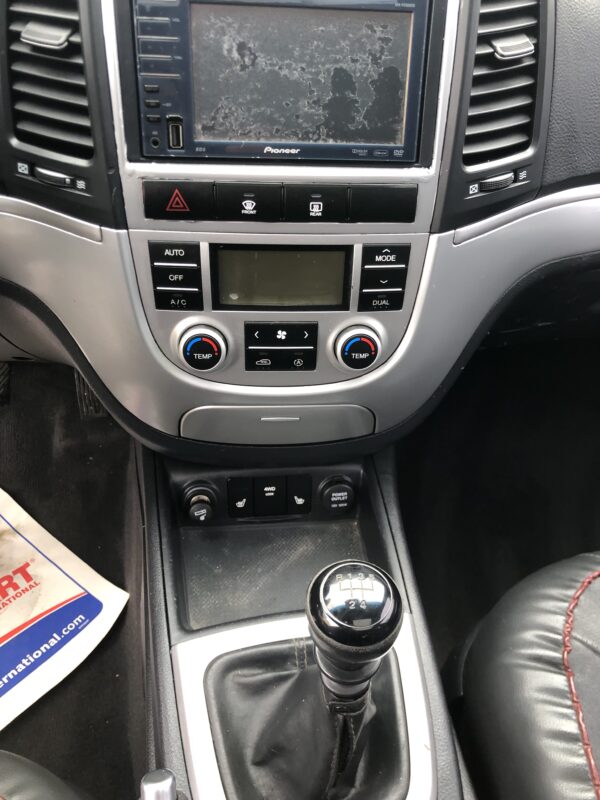 HYUNDAI SANTA FE 2.2 CRDI 150CV – Image 11