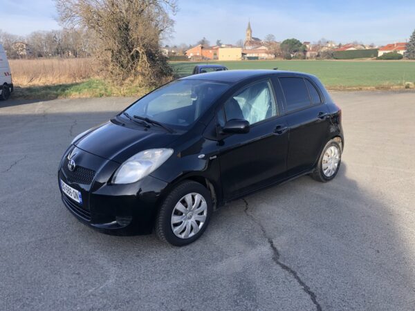TOYOTA YARIS 1.4 D4D 90cv – Image 2