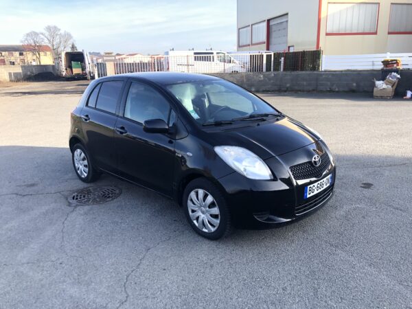 TOYOTA YARIS 1.4 D4D 90cv – Image 4