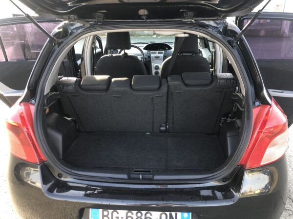 TOYOTA YARIS 1.4 D4D 90cv – Image 14