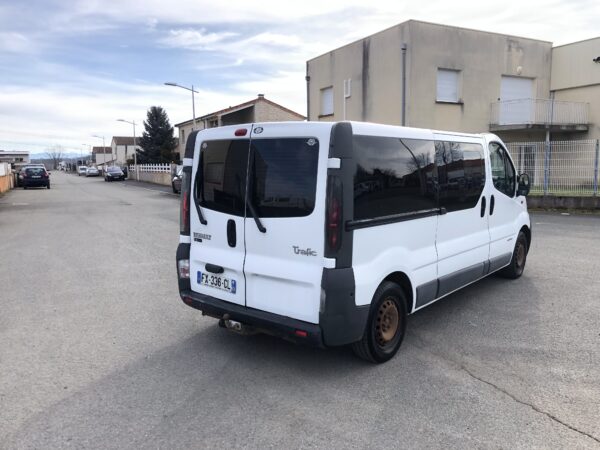 RENAULT TRAFIC 1.9 DCI COMBI LONG – Image 6