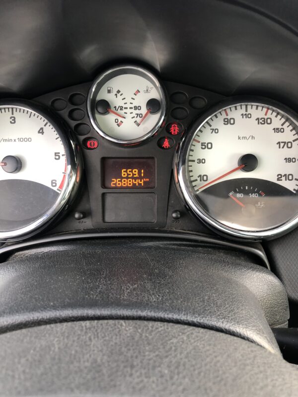 Peugeot 207 1.6 Hdi 110cv – Image 11