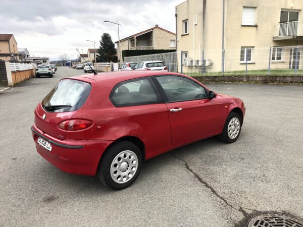 Alfa Romeo 147 1.9 JTD 100cv – Image 5
