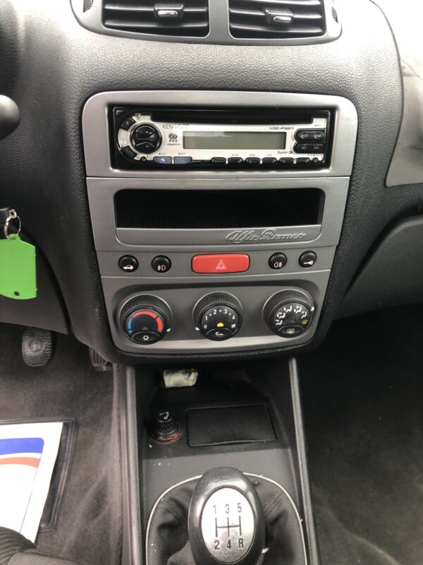 Alfa Romeo 147 1.9 JTD 100cv – Image 9