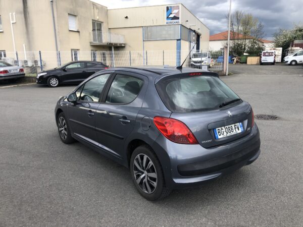 Peugeot 207 1.6 hdi 90cv – Image 7