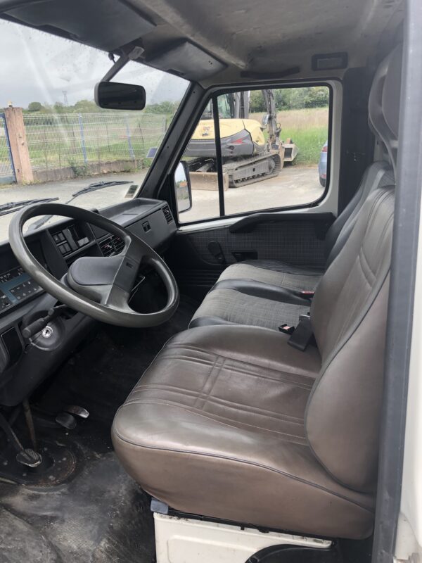 CITROEN C25 2.5D – Image 8