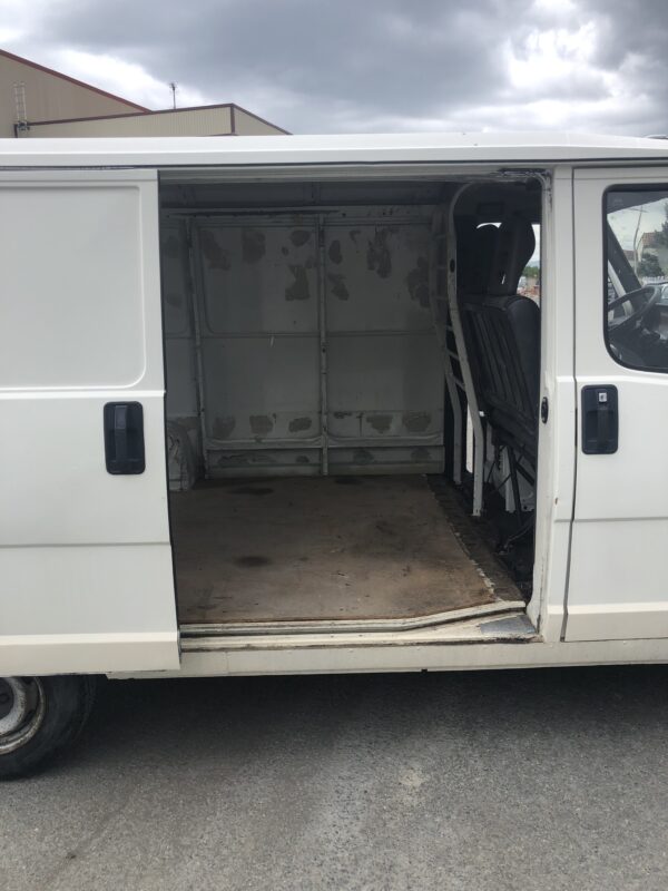 CITROEN C25 2.5D – Image 11